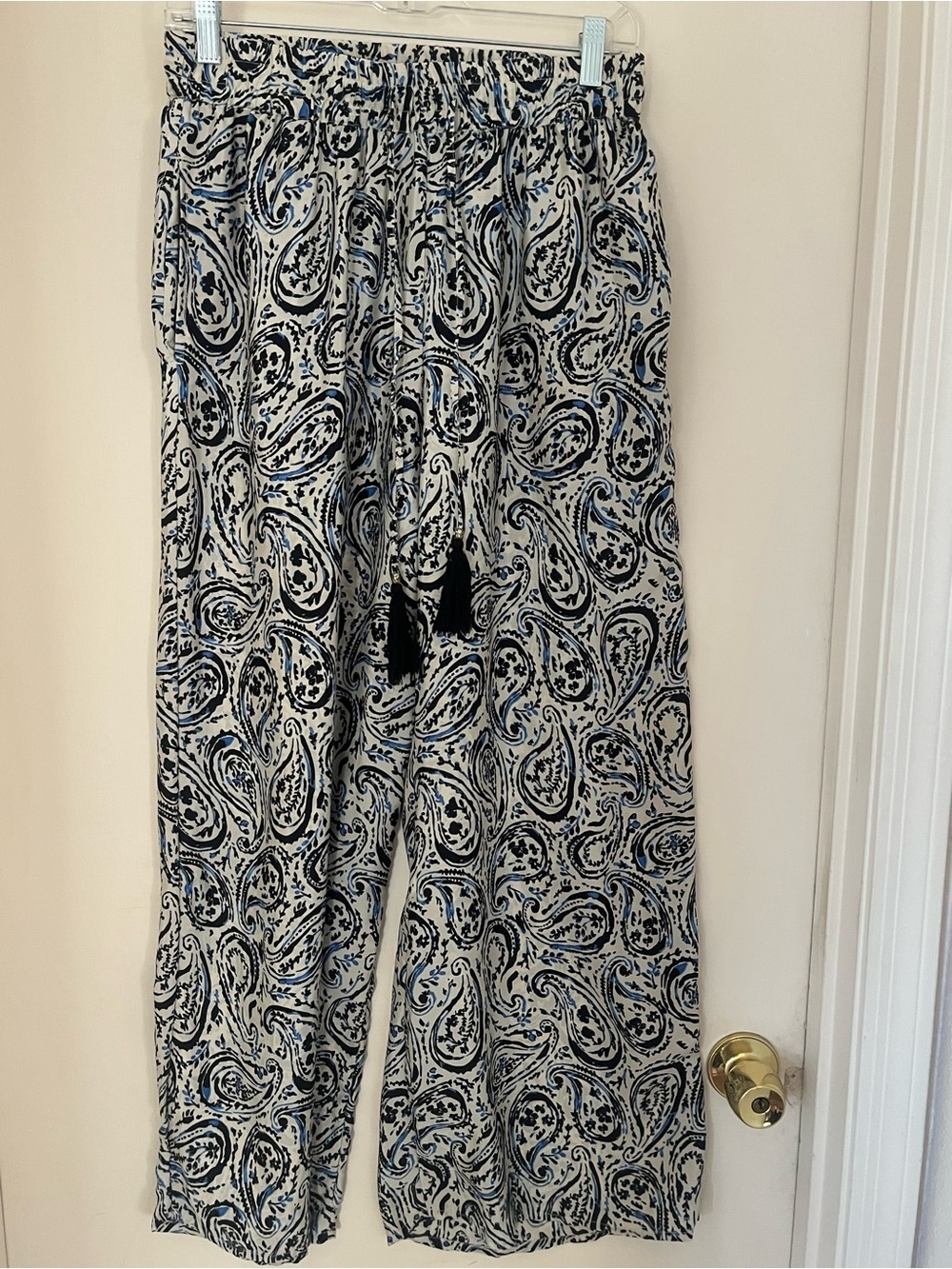 Catherine Malandrino Cream, Black & Blue Paisley Wide-Leg Pants
